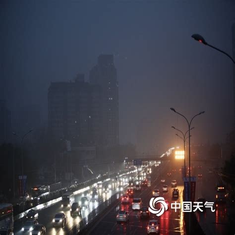 第二波降雨开始了！北京大部分地区有中到大雨_北京日报网