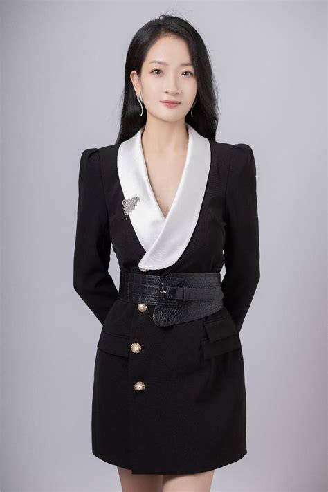 奚美娟获第35届中国电影金鸡奖最佳女主角奖 | 每经网