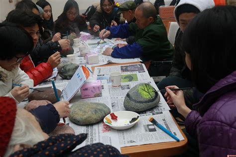 香港11所高校学生在雅 开展社会实践活动 - 群团中心工作动态 - 雅安社会服务网
