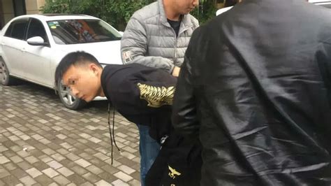主动出击！民警抓获一名在逃人员_深圳新闻网