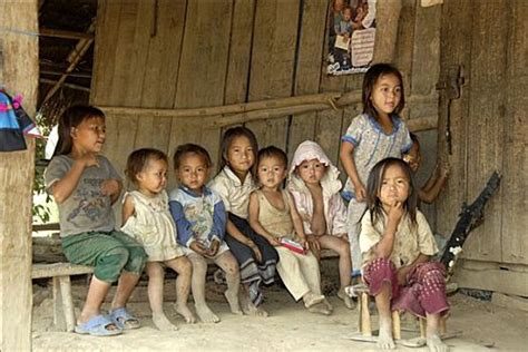 老挝人民生活是怎样的？ - 知乎