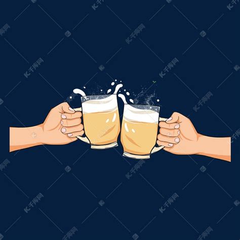手拿啤酒图片