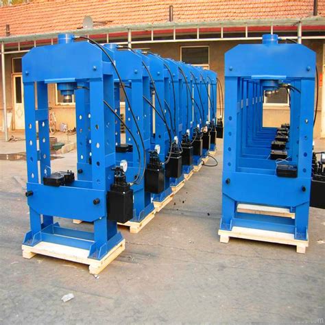 龙门框架式压力机 100吨多功能液压机 两项电设备_框架式压力机_河南凯迪机械设备有限公司