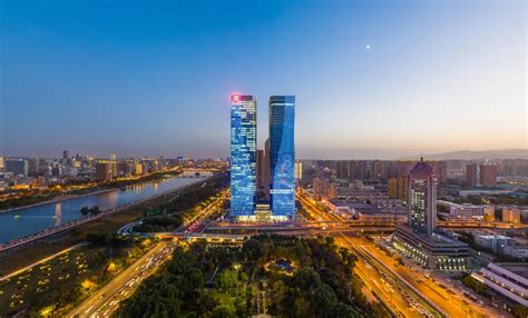 建筑摄影／上海中海国际中心|摄影|环境/建筑摄影|猎影视线 - 原创作品 - 站酷 (ZCOOL)