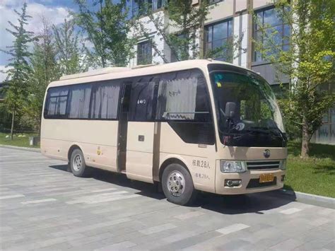 旅游用车 - 重庆市驰程汽车租赁有限公司