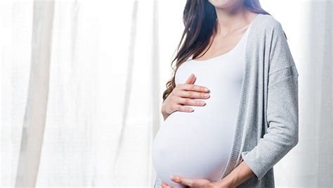 高龄产妇出现流产先兆该如何保胎呢？高龄产妇常见的流产原因都有哪些 - 复禾健康