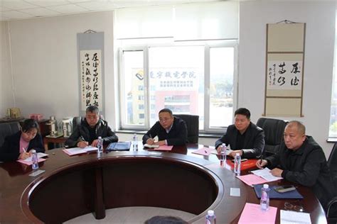 丹东市科技局、工信局领导来我院调研-辽宁机电职业技术学院