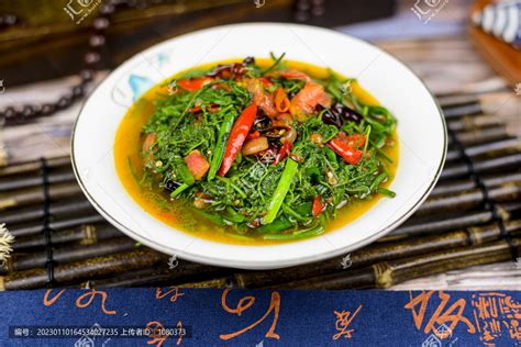 版纳豆豉水蕨菜,中国菜系,食品餐饮,摄影素材,汇图网www.huitu.com