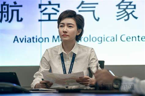 《中国机长》曝剧照展现英雄背后的力量-中国民航网