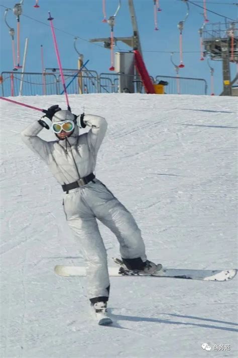 越野滑雪者穿好衣服—高清视频下载、购买_视觉中国视频素材中心