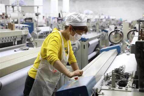 江苏武进湖塘镇：从“制造”到“创造”，纺织产业迈向国际市场