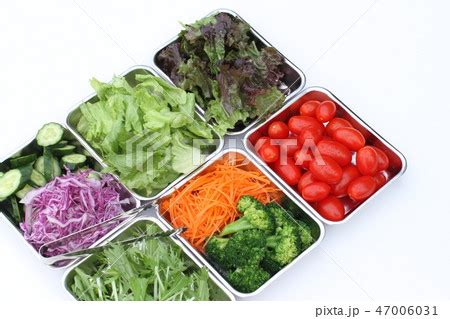 野菜、カット野菜、サラダ用、色鮮やかの写真素材 [47006031] - PIXTA