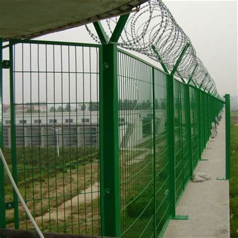监狱护栏网案例展示 - 安平县艾瑞金属丝网有限公司
