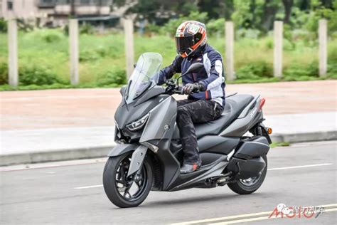 北京京B出雅马哈XMAX300 价格：44999元 - 摩托车二手网