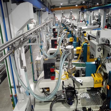 全自动化注塑机|生产设备 - 青岛大世脚轮有限公司