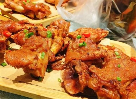 方燕烤猪蹄加盟条件有哪些_中国餐饮网