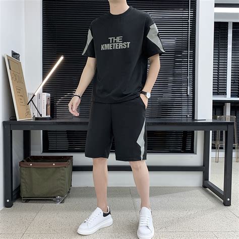 新款短袖t恤男夏季运动休闲纯棉套装搭配男装帅气短裤衣服潮牌