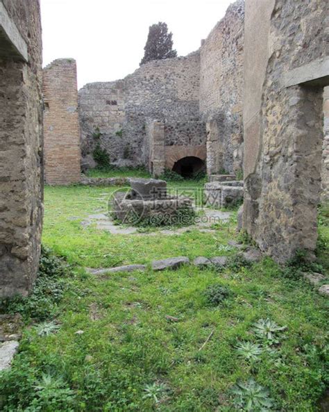 古城庞贝的废墟意大利地中海欧洲高清图片下载-正版图片303893072-摄图网
