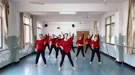 流行舞蹈视频《SOLO》舞蹈教学 简单易学 动起来！