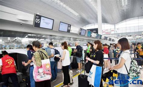 广州白云机场常态化运行南航大幅恢复在穗国内航班 - 新闻资讯 - 哎呦哇啦au28.cn