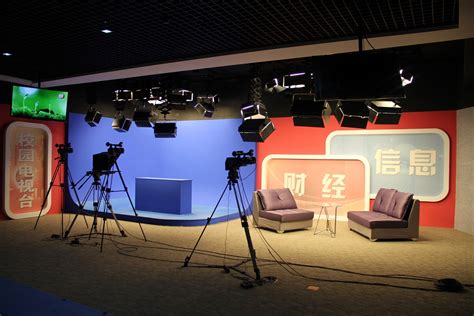 全国首个4K超高清新闻演播厅启用 - 焦点图 - 湖南在线 - 华声在线