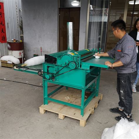 新款棉被加工机械弹花机生产厂家 旧棉花开松弹花梳棉机黑龙江-阿里巴巴