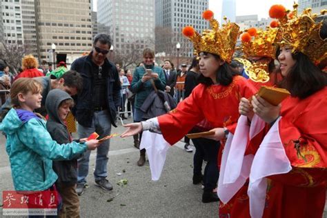 意大利华侨华人举行舞龙舞狮表演庆祝春节_凤凰网视频_凤凰网