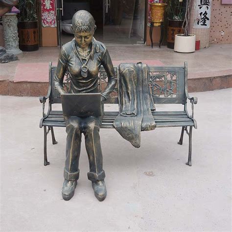 吉林人物雕塑定做 玻璃钢人物雕塑 - 八方资源网
