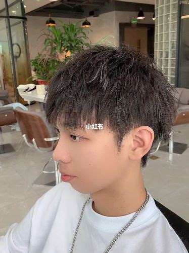 非主流烟花烫头像