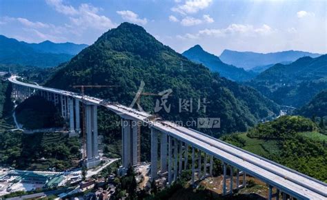 贵州纳雍：高速建设忙-人民图片网