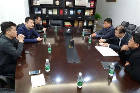 黑龙江生物科技职业学院领导来北京国培优职科技有限公司洽谈合作事宜