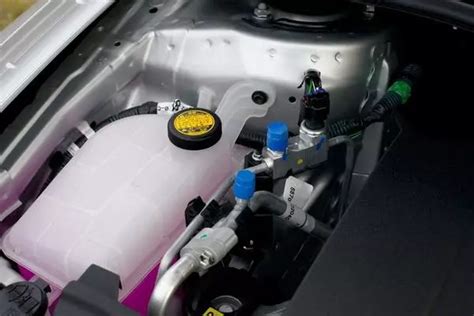 汽车冷却液消耗过快原因分析 - 汽车维修技术网