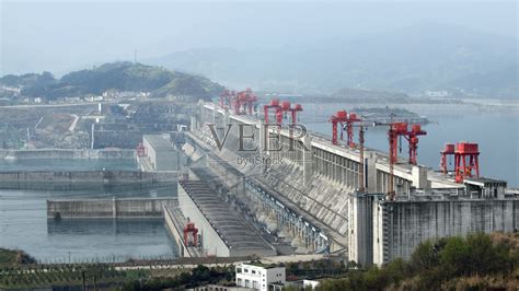 中国三峡大坝鸟瞰图照片摄影图片_ID:168214927-Veer图库