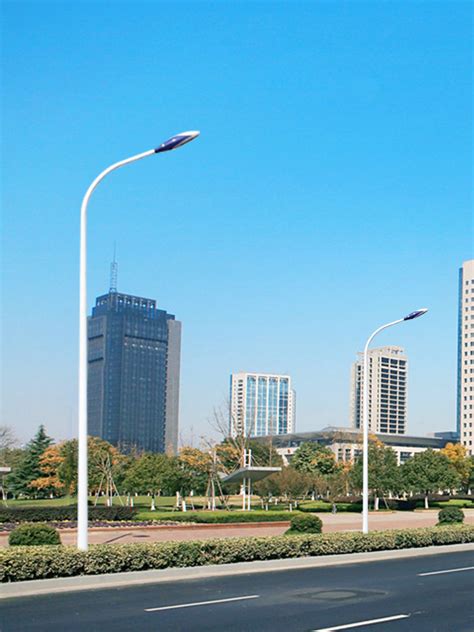 一般led路灯有多大功率的及常规6米高路灯杆可装多少W瓦LED路灯_技术文摘_东莞七度照明科技有限公司