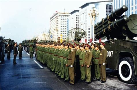1999年国庆50周年大阅兵-湖南万通 专题中心