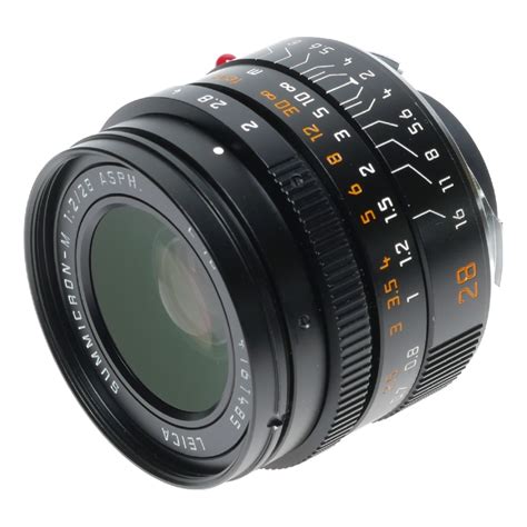 11604 Leica Summicron-M 28 f/2 Asph. Black 2/28mm f2 6-Bit Lens M10-R