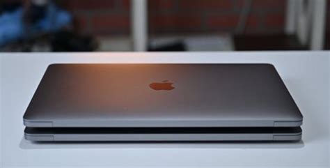 MacBook Air m1乞丐版够用么8+256，不够的话加什么配置好呢（只能加一个）？ - 知乎