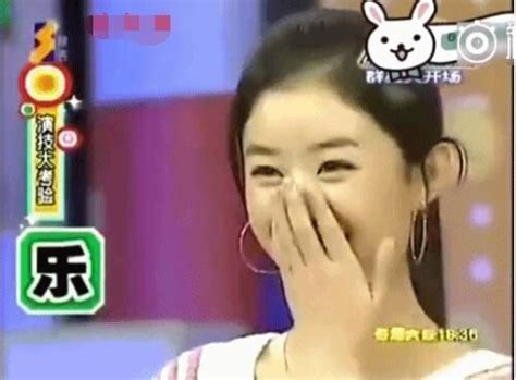 赵丽颖19岁参加选秀节目的样子曝光 唱歌虽跑调但拿了冠军