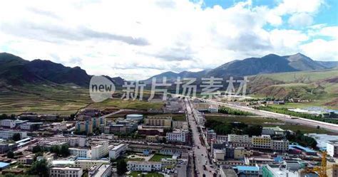 4k西藏昌都市贡觉县城市航拍高原 - 新片场素材