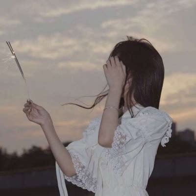 非主流女生头像2021
