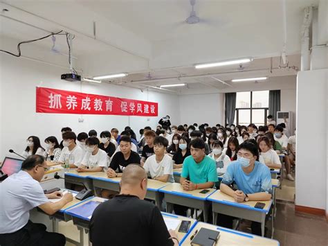 2021级自考助学班校园生活集锦