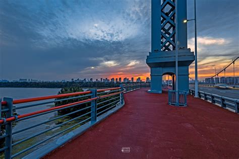 夕阳大桥高清图片下载-正版图片500386976-摄图网