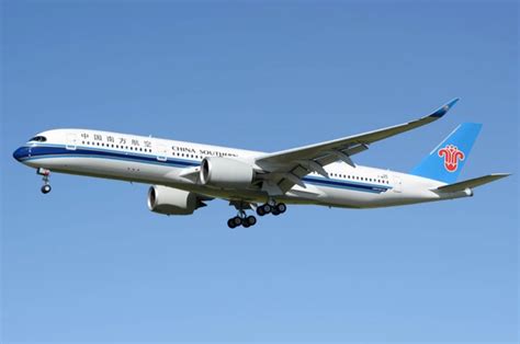 中国南方航空公司图册_360百科