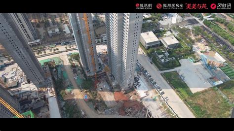 工人在深圳光明科学城启动区项目工地作业（2020年3月12日摄）|ZZXXO
