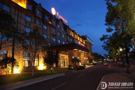 云南丽水云泉大酒店|Fontaine Blanche Hotel Kunming|马上预订有优惠