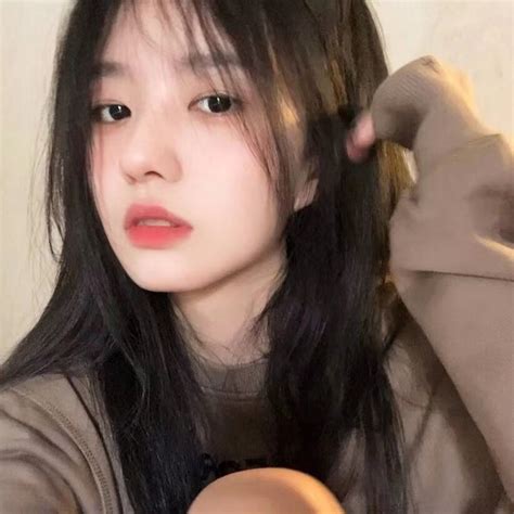 一些网图美女少女感拼图图片