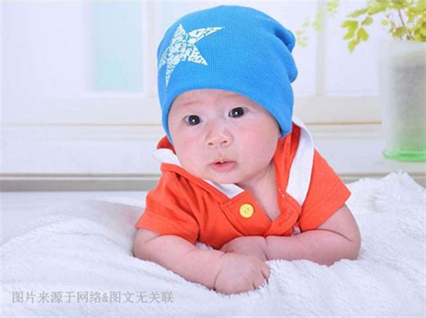 给男宝宝起个帅气又时尚的英文名吧！|英文名|男宝宝|男孩_新浪新闻