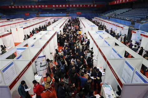 2200多位毕业生来苏创新创业！江苏北京“四对接”活动打出高质量组合拳_新华报业网