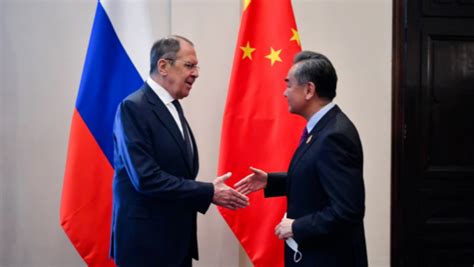 中俄外长会晤 积极评价两国关系现状_凤凰网视频_凤凰网