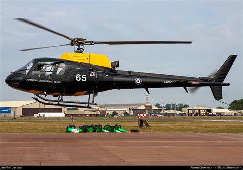 Aircraft Photo of ZJ265 | Eurocopter AS-350BB Squirrel HT1 | UK - Air ...